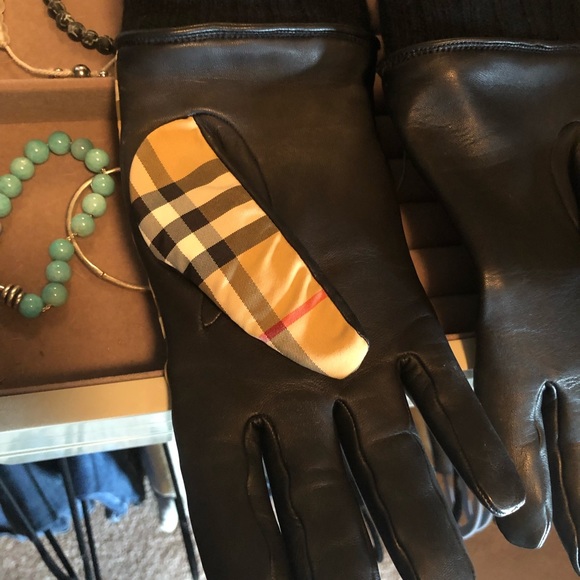 Burberry gloves - Picture 3 of 5